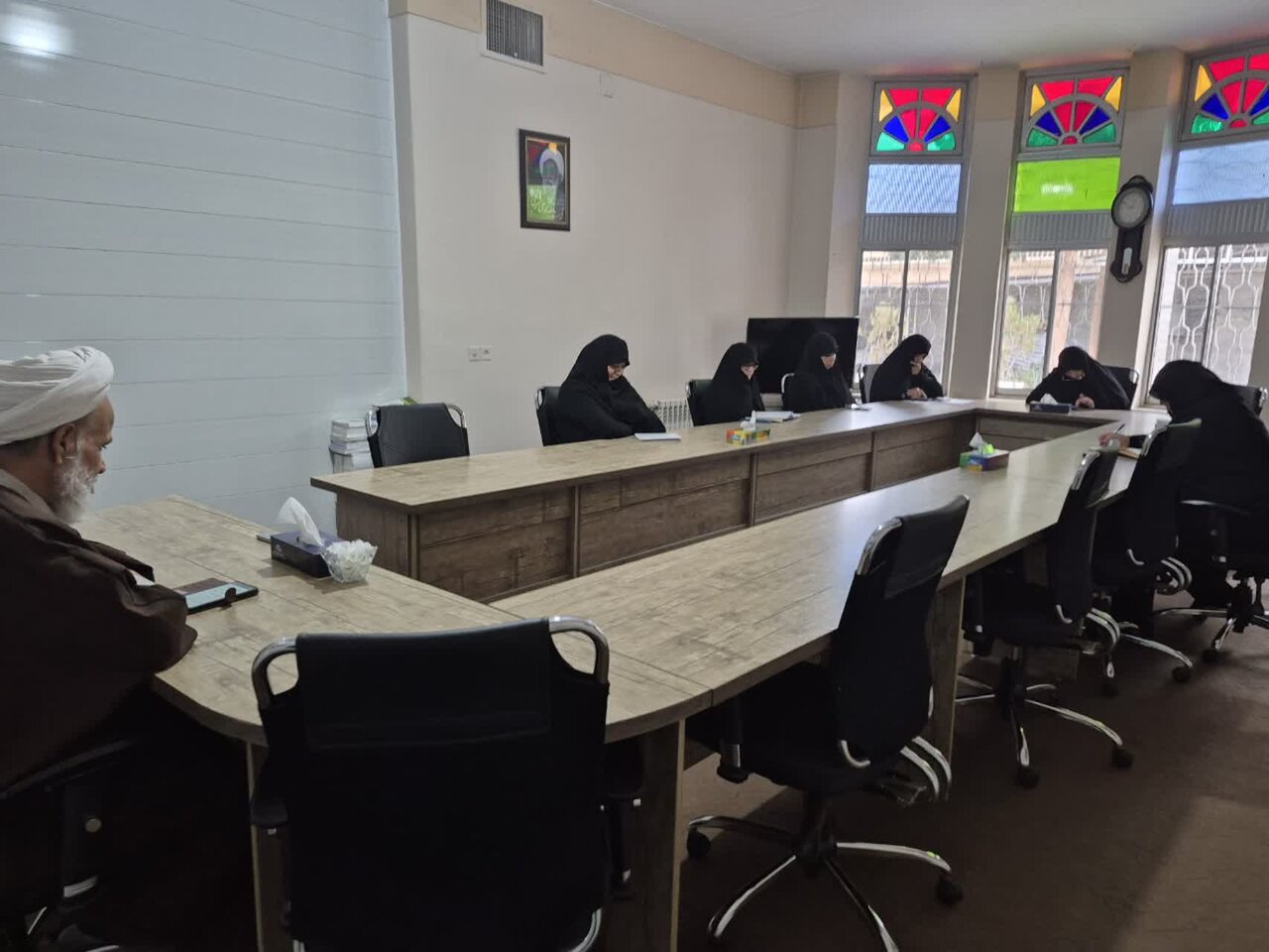 تصاویر/ جلسه اخلاق در مرکز مدیریت حوزه علمیه خواهران‌ استان‌ کرمان
