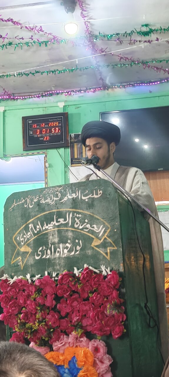 برگزاری آیین باشکوه بدرقه طلاب فارغالتحصیل حوزه علمیه امام هادی(علیه السلام) جامو و کشمیر