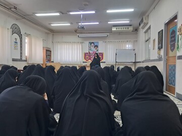 برگزاری نشست «اراده و نقش آن در رشد تحصیلی و فردی» با حضور طلاب خواهر میبدی