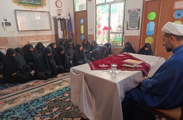 وحدت حوزه و دانشگاه زمینه‌ساز پیشرفت‌های علمی و معنوی کشور خواهد بود+تصاویر