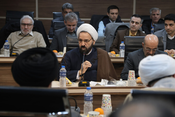 تصاویر / برگزاری نشست وحدت حوزه و دانشگاه در دانشگاه بوعلی