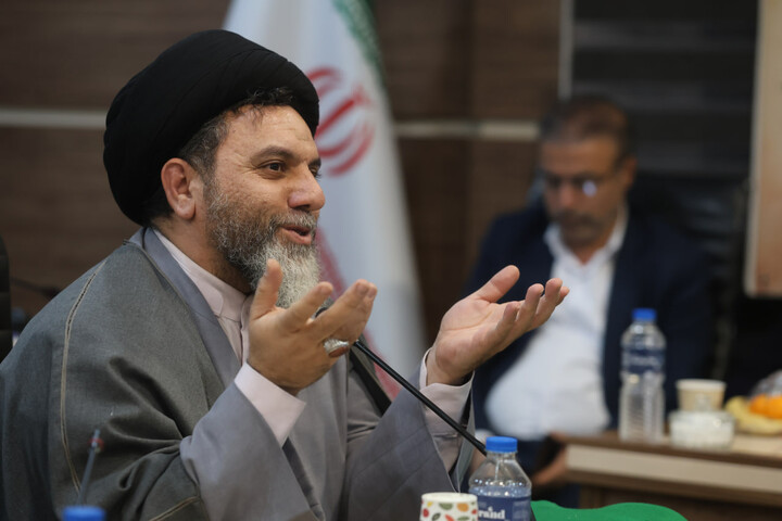 تصاویر / برگزاری نشست وحدت حوزه و دانشگاه در دانشگاه بوعلی