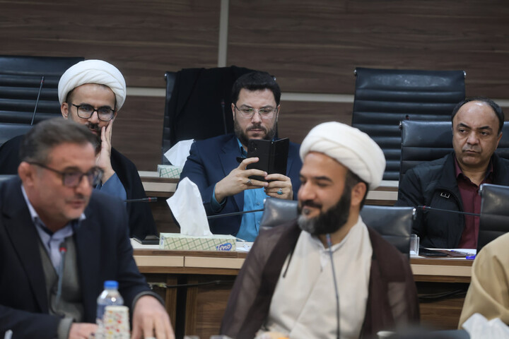 تصاویر / برگزاری نشست وحدت حوزه و دانشگاه در دانشگاه بوعلی