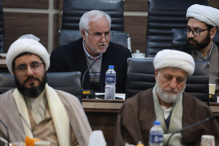 تصاویر / برگزاری نشست وحدت حوزه و دانشگاه در دانشگاه بوعلی