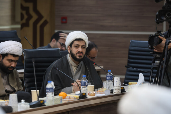 تصاویر / برگزاری نشست وحدت حوزه و دانشگاه در دانشگاه بوعلی