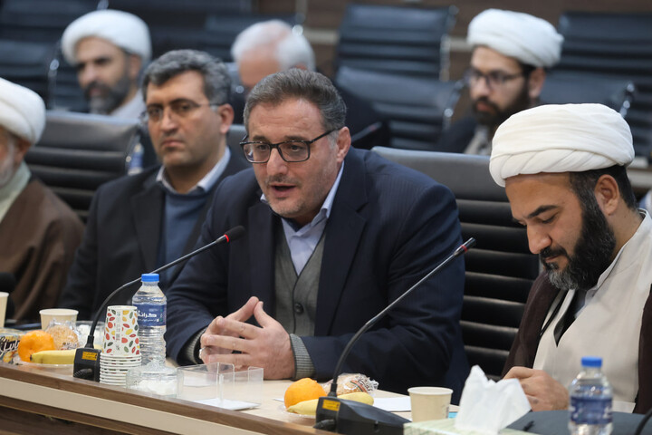 تصاویر / برگزاری نشست وحدت حوزه و دانشگاه در دانشگاه بوعلی