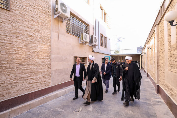 تصاویر / تجلیل از رانندگان توسط امام جمعه قزوین