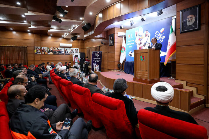 تصاویر / تجلیل از رانندگان توسط امام جمعه قزوین