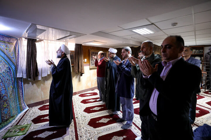 تصاویر / تجلیل از رانندگان توسط امام جمعه قزوین