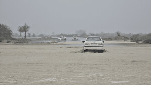 تصاویر/ سیل و امدادرسانی در جاسک