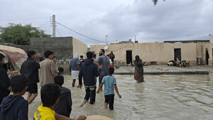 تصاویر/ سیل و امدادرسانی در جاسک