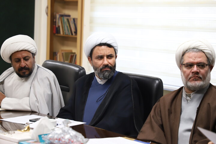 تصاویر/چهارمین جلسه قرارگاه راهبری مساجد استان کردستان