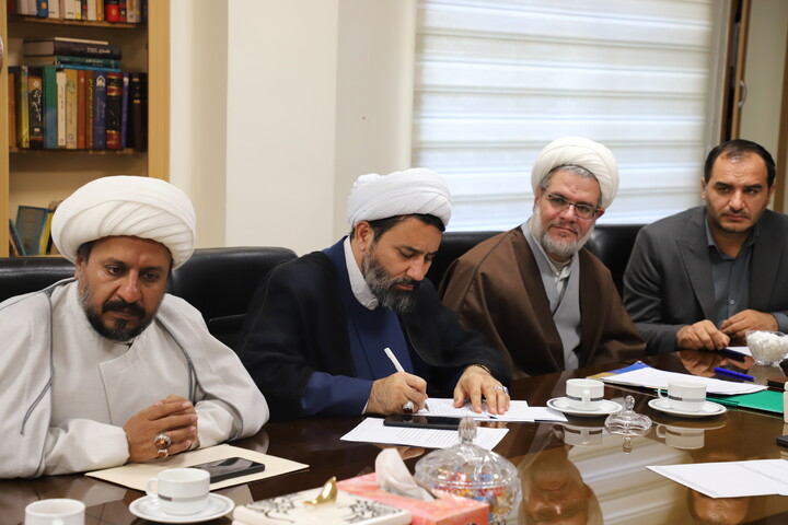 تصاویر/چهارمین جلسه قرارگاه راهبری مساجد استان کردستان