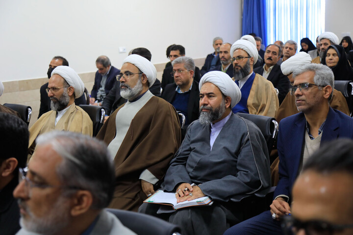 تصاویر| نشست شورای فرهنگی عمومی خراسان جنوبی با حضور دبیر شورای عالی انقلاب فرهنگی کشور