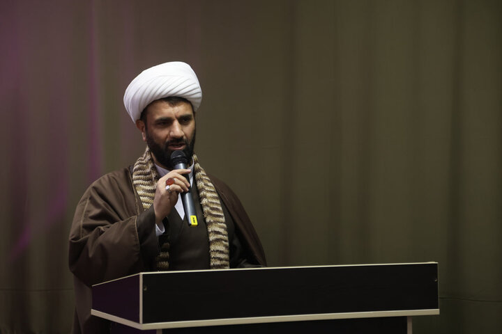 تصاویر / همایش مشترک ائمه جمعه استان، مدیران مدارس علمیه خواهران و اعضای هیئت امنای حوزه علمیه خواهران استان در شهر کبودرآهنگ