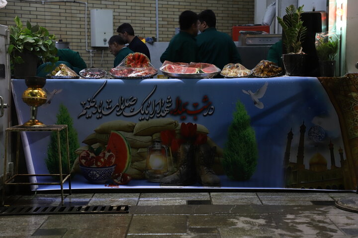 حال و هوای حرم در شب ولادت امام محمد باقر (ع) و شب یلدا