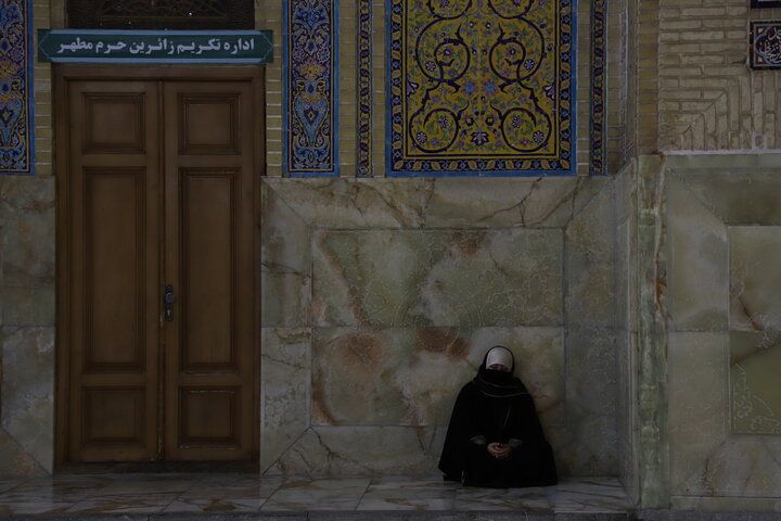 حال و هوای حرم در شب ولادت امام محمد باقر (ع) و شب یلدا