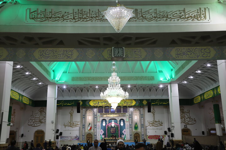 حال و هوای حرم در شب ولادت امام محمد باقر (ع) و شب یلدا