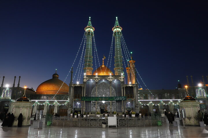 حال و هوای حرم در شب ولادت امام محمد باقر (ع) و شب یلدا