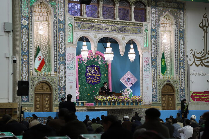 حال و هوای حرم در شب ولادت امام محمد باقر (ع) و شب یلدا