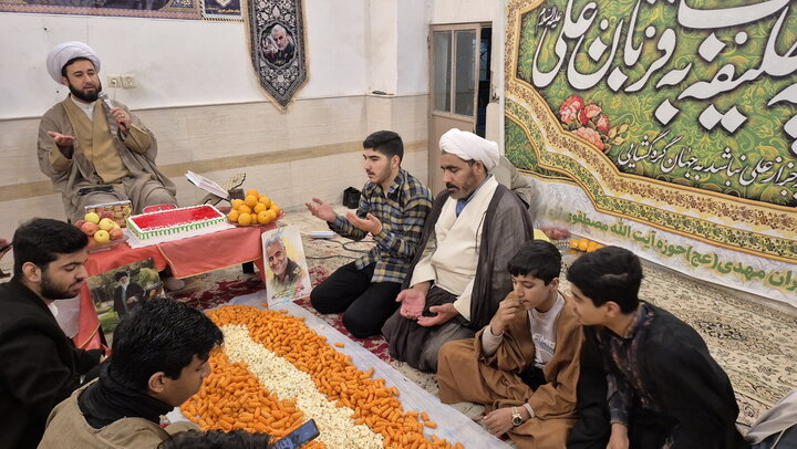تصاویر/ دورهمی یلدایی طلبگی مدرسه علمیه آیت‌الله مصطفوی(ره) کاشان
