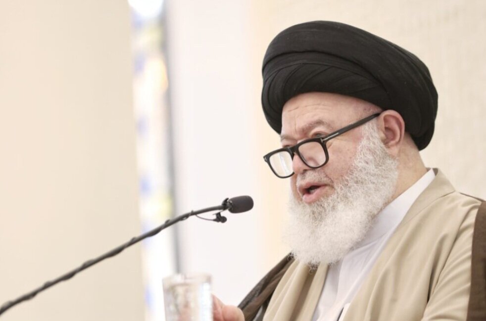 آية الله الغريفي: يجب أن تبقى الرموز في ذاكرة الأجيال لمواجهة كلِّ مشاريع الفساد والضَّلال والانحراف