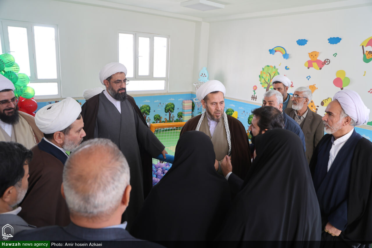 تصاویر / بازدید نماینده ولی فقیه در استان همدان از مدرسه علمیه خواهران کبودراهنگ