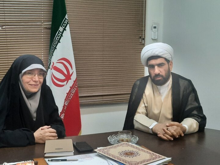 بانوان نقش‌آفرینان اصلی جریان‌سازی فرهنگی‌ هستند