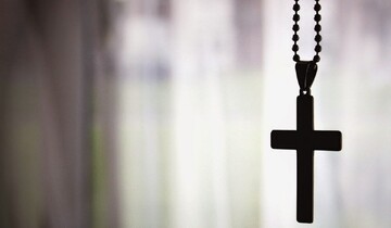 احکام شرعی | تغییر مصلحتی دین برای مهاجرت