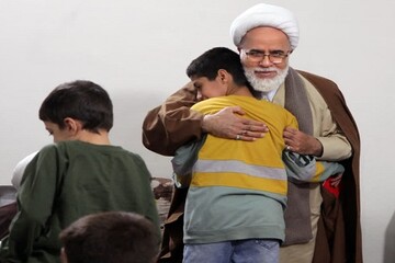 یلدا فرصتی برای همدلی و توجه به نیازمندان است+ عکس