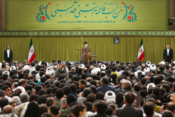 برکات نشست چهار ساعته مداحان با رهبر معظم انقلاب / چارچوب‌های آرایش تهاجمی در عرصه رسانه و تبلیغ