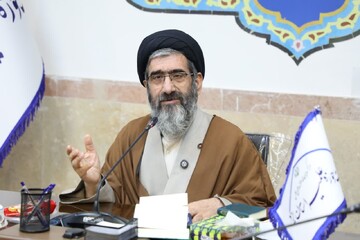 تصاویر/ جلسه بصیرتی با موضوع نقد قرآن بسندگی ویژه کادر مدارس یزد