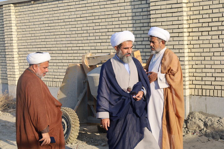 تصاویر/ بازدید مدیر حوزه علمیه استان از مدرسه علمیه امام علی (ع) میناب