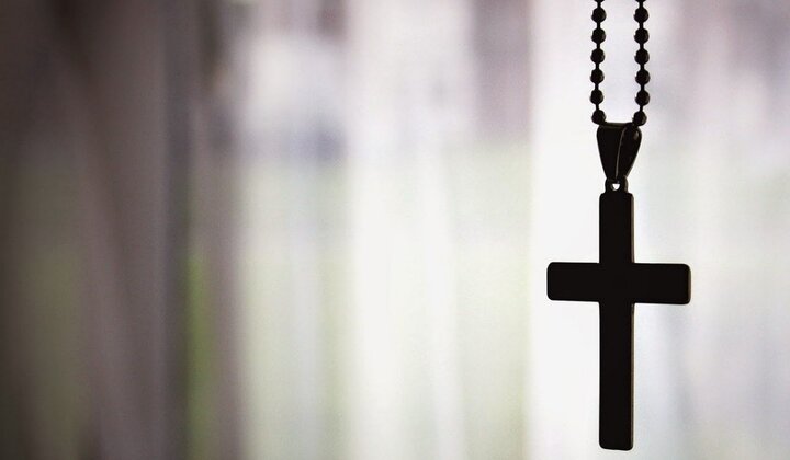 احکام شرعی | تغییر مصلحتی دین برای مهاجرت