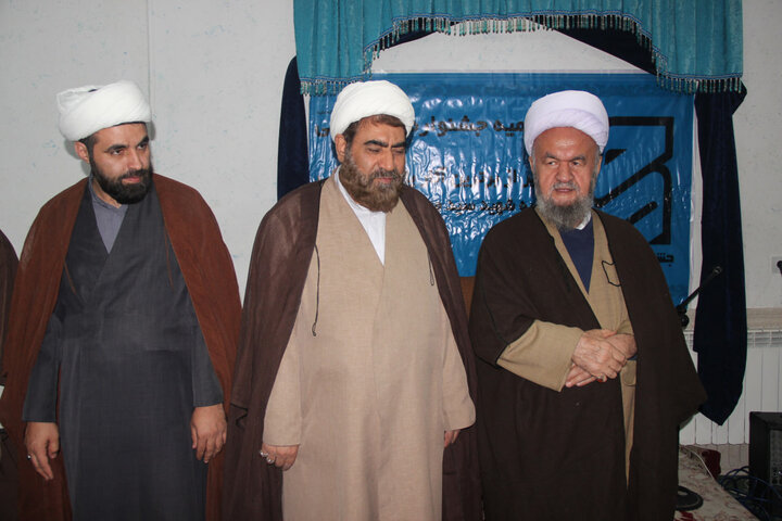 تصاویر / مراسم اختتامیه جشنواره مدرسه‌ای علامه حلی(ره) در مدرسه علمیه شهید مصطفی خمینی (ره) تاکستان