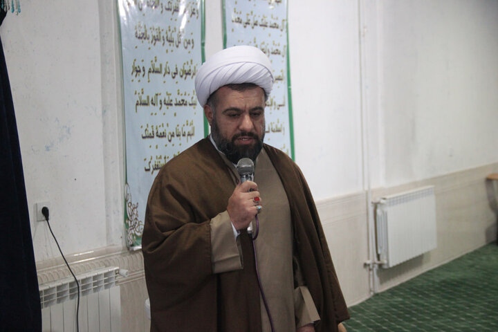 تصاویر / مراسم اختتامیه جشنواره مدرسه‌ای علامه حلی(ره) در مدرسه علمیه شهید مصطفی خمینی (ره) تاکستان