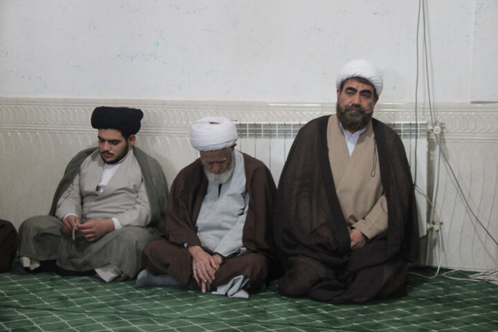 تصاویر / مراسم اختتامیه جشنواره مدرسه‌ای علامه حلی(ره) در مدرسه علمیه شهید مصطفی خمینی (ره) تاکستان