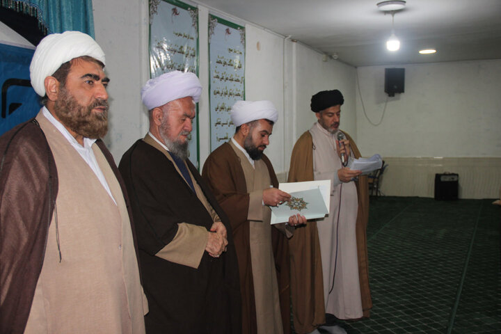 تصاویر / مراسم اختتامیه جشنواره مدرسه‌ای علامه حلی(ره) در مدرسه علمیه شهید مصطفی خمینی (ره) تاکستان