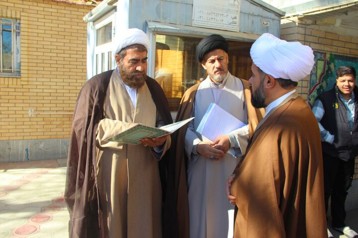 تصاویر / مراسم اختتامیه جشنواره مدرسه‌ای علامه حلی(ره) در مدرسه علمیه شهید مصطفی خمینی (ره) تاکستان