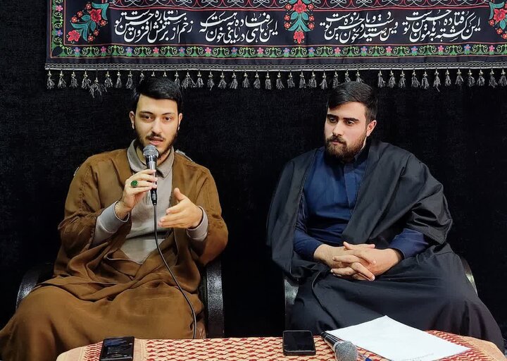 کرسی پژوهشی مدرسه علمیه قائمیه بندرانزلی برگزار شد