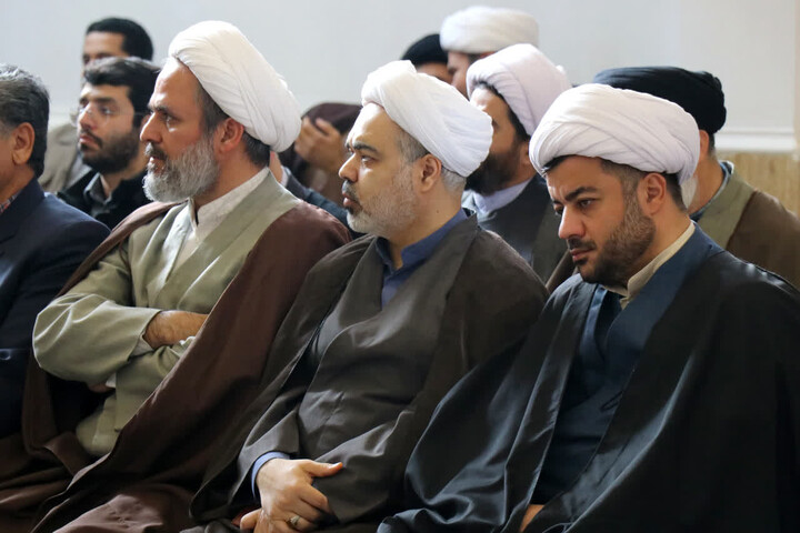 وحدت حوزه و دانشگاه