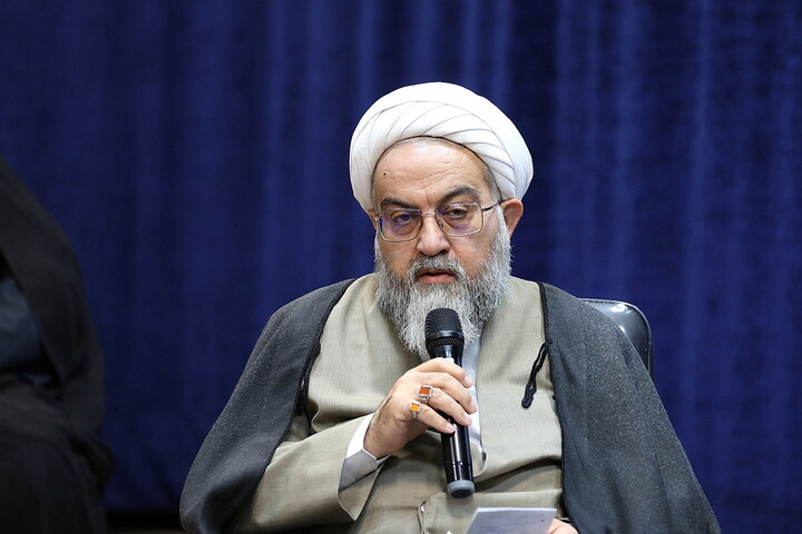 تصاویر/ نشست اساتید کلام حوزه‌های علمیه با حضور آیت الله اعرافی