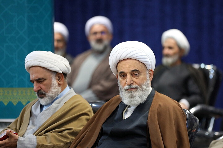 تصاویر/ نشست اساتید کلام حوزه‌های علمیه با حضور آیت الله اعرافی