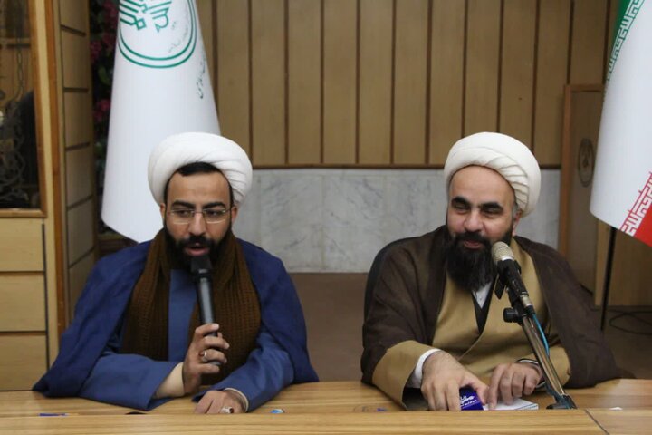 تصاویر/ نشست خبری مدیرکل تبلیغات اسلامی استان با موضوع اعتکاف برگزار شد