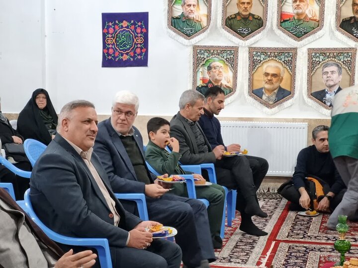 تصاویر/ ویژه‌برنامه “یلدای شهدایی” در اراک