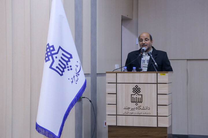 تصاویر| همایش وحدت حوزه و دانشگاه در بیرجند