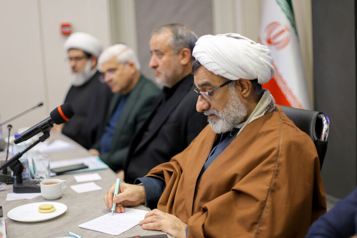 تصاویر| دیدار فعالان فرهنگی و اجتماعی خراسان جنوبی با دبیر شورای عالی انقلاب فرهنگی