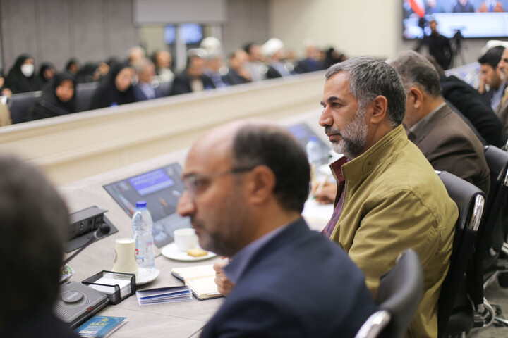 تصاویر| دیدار فعالان فرهنگی و اجتماعی خراسان جنوبی با دبیر شورای عالی انقلاب فرهنگی