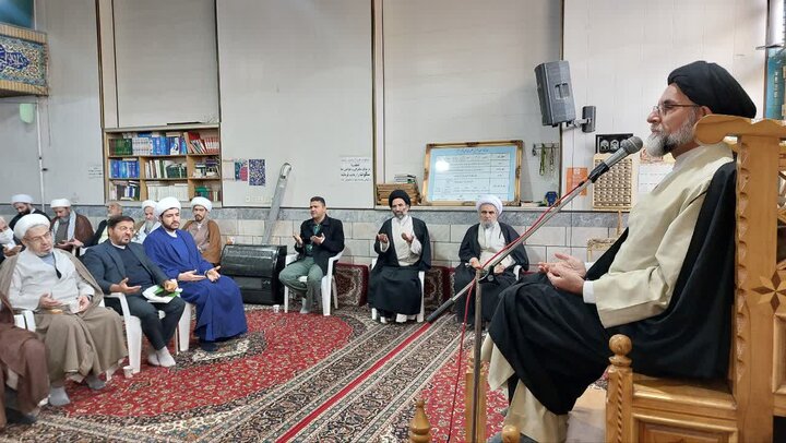 تصاویر/جشن میلاد امام محمّد باقر(ع) از طرف نماینده ولی فقیه در کاشان