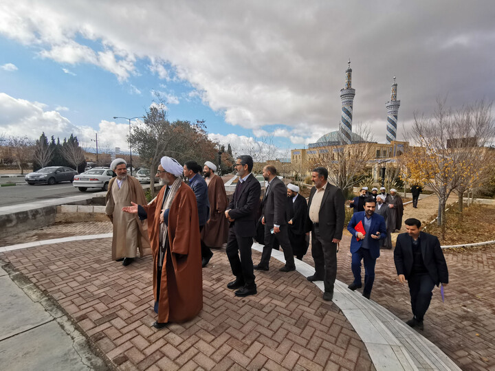 تصاویر| نماز جماعت دانشگاه بیرجند با حضور دبیر شورای عالی انقلاب فرهنگی